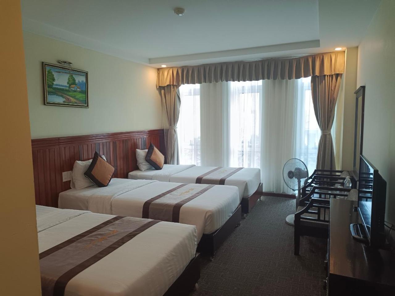 Vinh Plaza Hotel מראה חיצוני תמונה